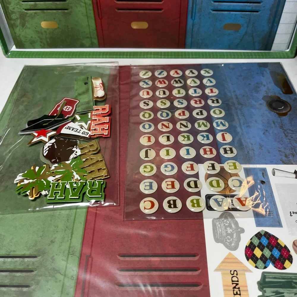 Scrapbooking Lot - Deluxe